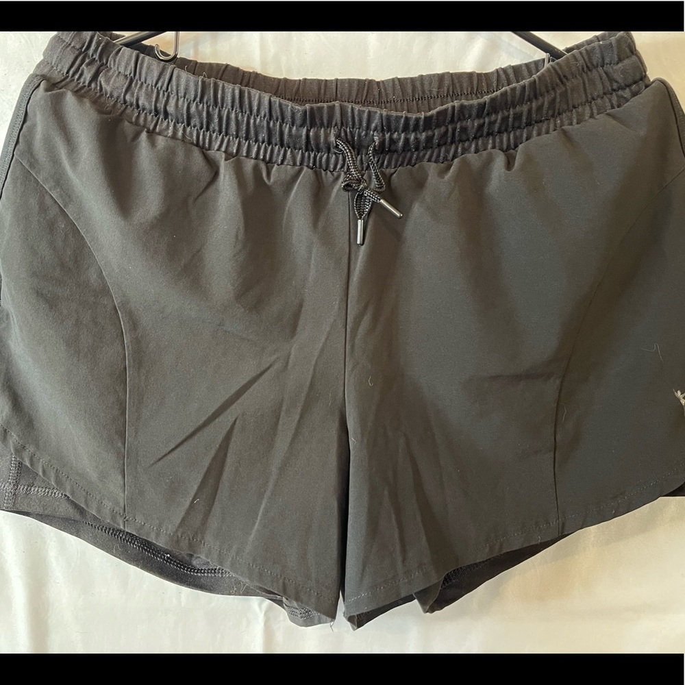 DANSKIN NOW shorts
